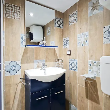 Bandiera Bro Apartamento *