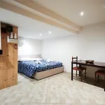 Bandiera Bro Apartamento *