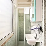 Bandiera Bro Apartamento *