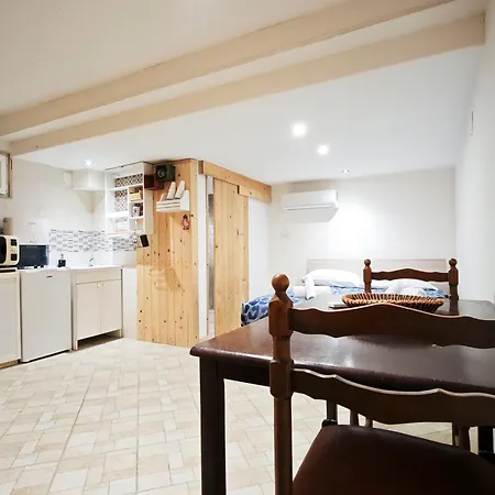 Bandiera Bro Apartment