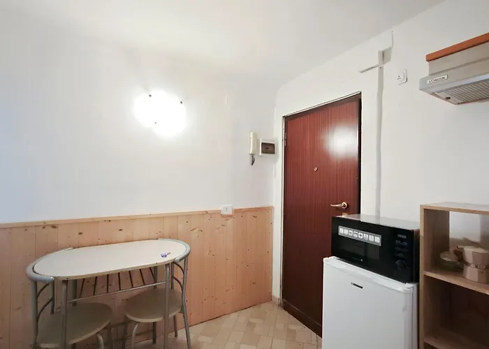 Bandiera Bro Apartment *